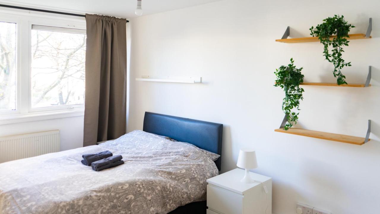 Large Modern 3 Bedrooms House With Patio/Terrace London Eksteriør bilde